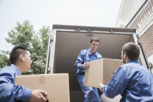 Proper disposal of bulk waste in West London